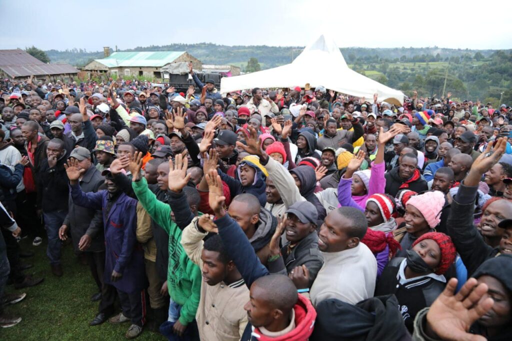 Happy Kuresoi South residents after lifting of the land caveat