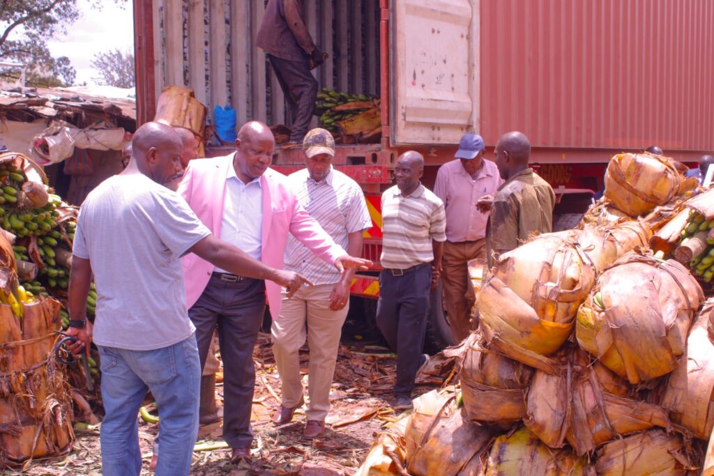 Members of Nakuru City Board touring Wakulima Market